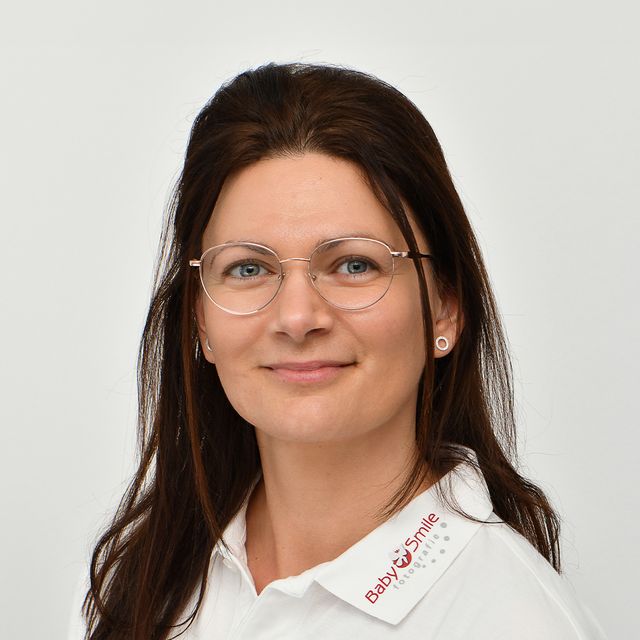 Henrietta  Schradi