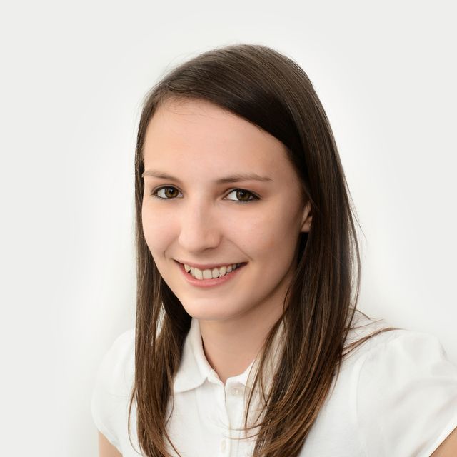 Sabine Zach