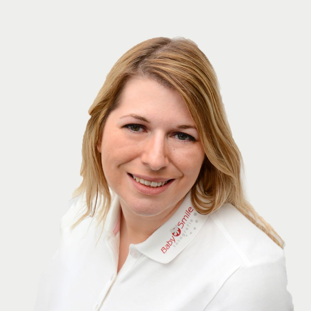 Nathalie  Renfer