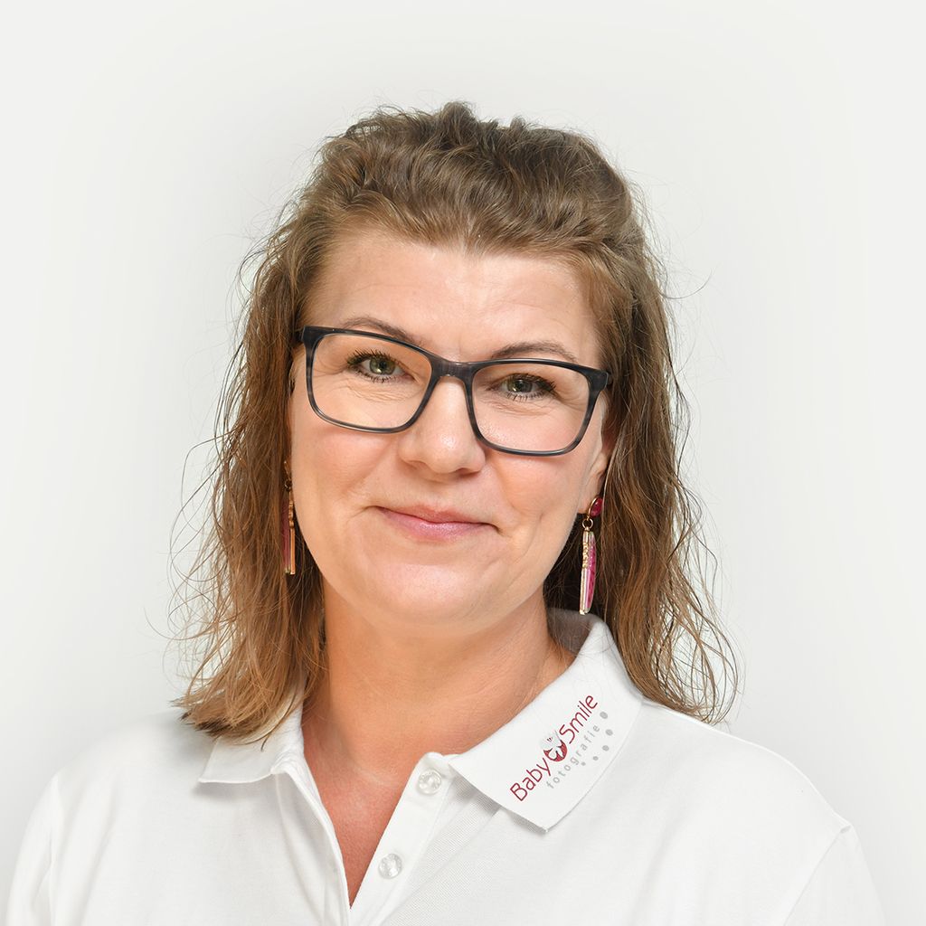 Melanie Lange